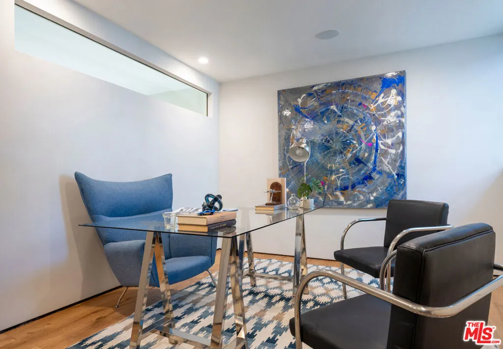 8356 W 4th Street, Los Angeles, California 90048 home-pic-49